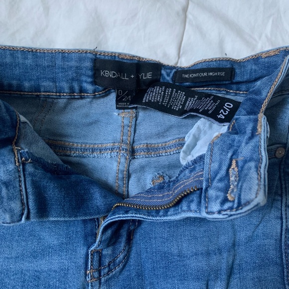 Kendall+Kylie Kontour High Rise Jeans - Picture 2 of 4